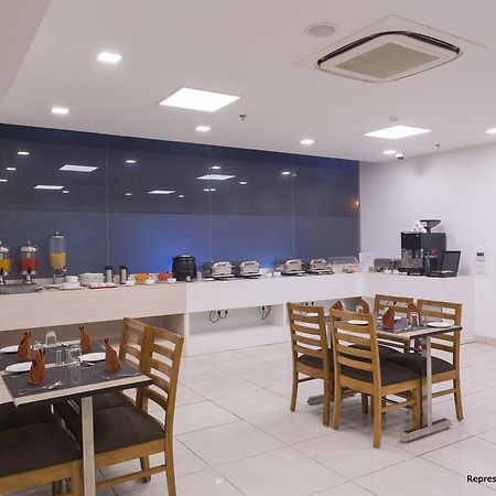 גורגאון Hotel Manesar מראה חיצוני תמונה