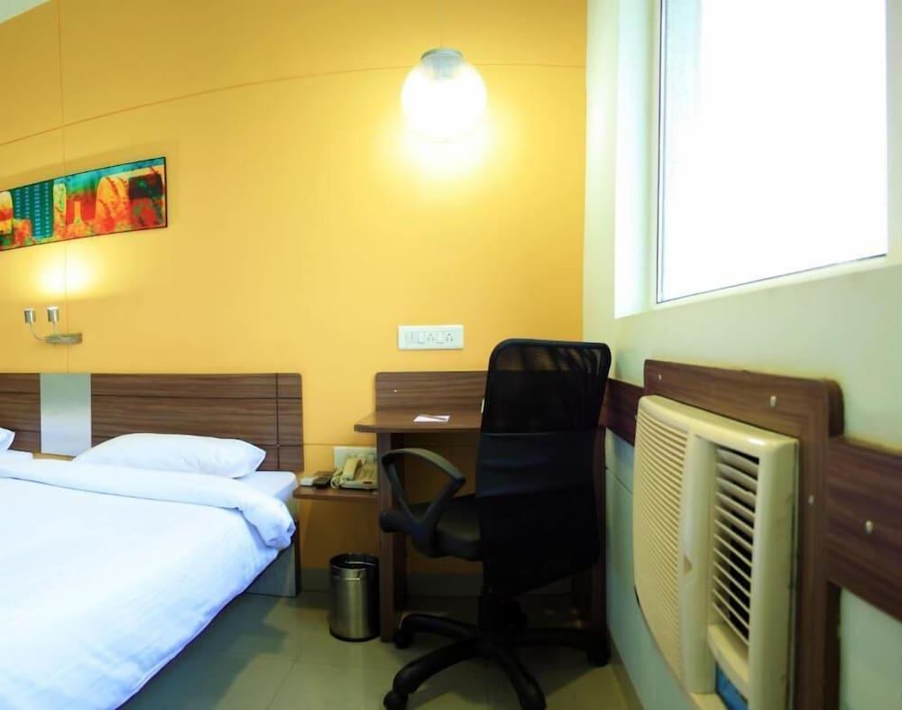 גורגאון Hotel Manesar מראה חיצוני תמונה