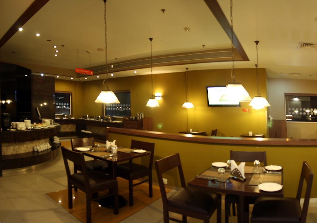 גורגאון Hotel Manesar מראה חיצוני תמונה